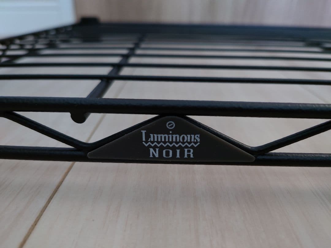 ルミナス　ノワール　ハンマートーン　スチールラック