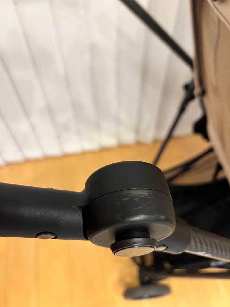 cybex サイベックス　メリオカーボン 2022