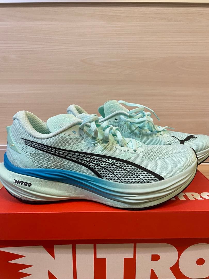 新品プーマ　ディビエイトニトロ3 27.0cm