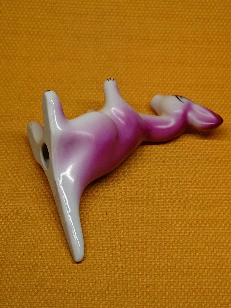 カンガルー　陶器　オブジェ　置物　インテリア　工芸品　美術品　A2762