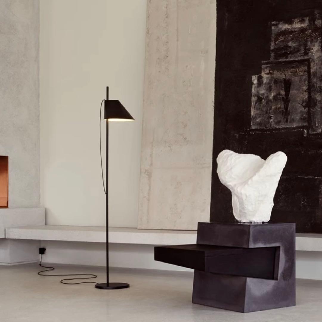 YUH フロア ブラック