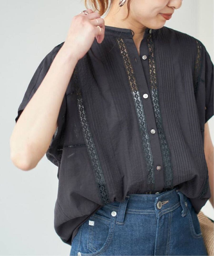 ケミカルレースフレンチブラウス　spick & span