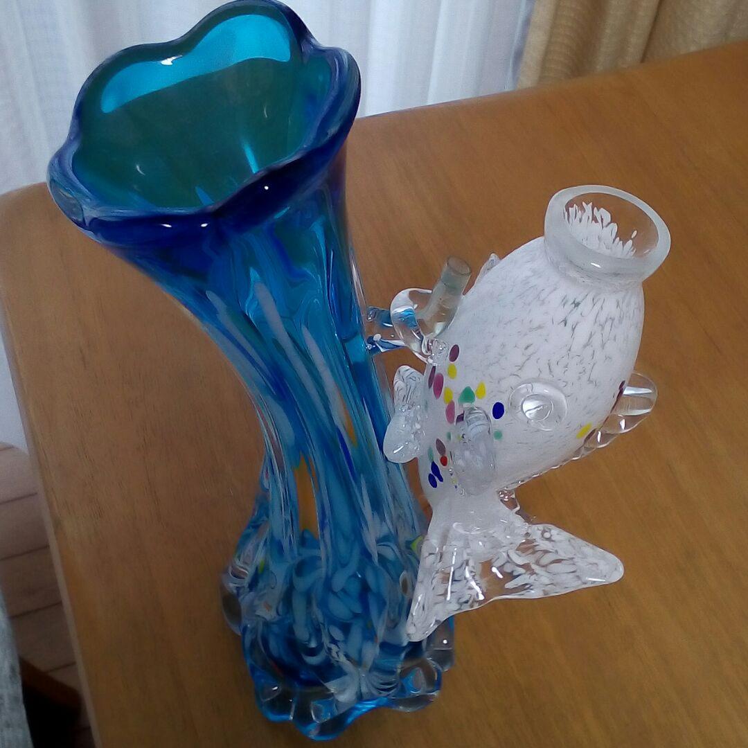 アンティークガラスの鯉の花瓶