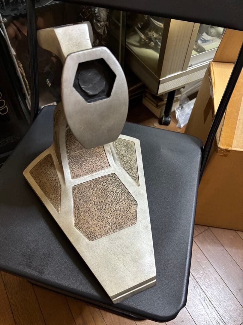 サイドショウ　AVP2 プレデターウルフ　1/1 バイオマスクレプリカ