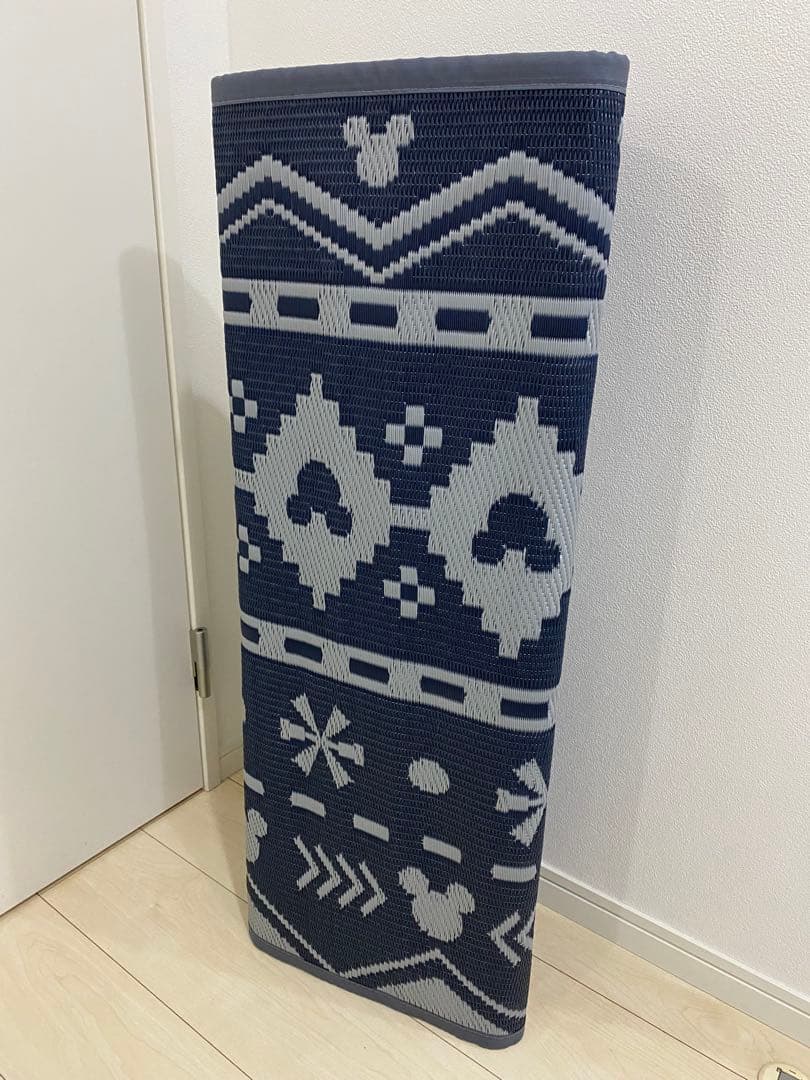 新品 ベルメゾン ディズニー ござ ラグ「ミッキーモチーフ」