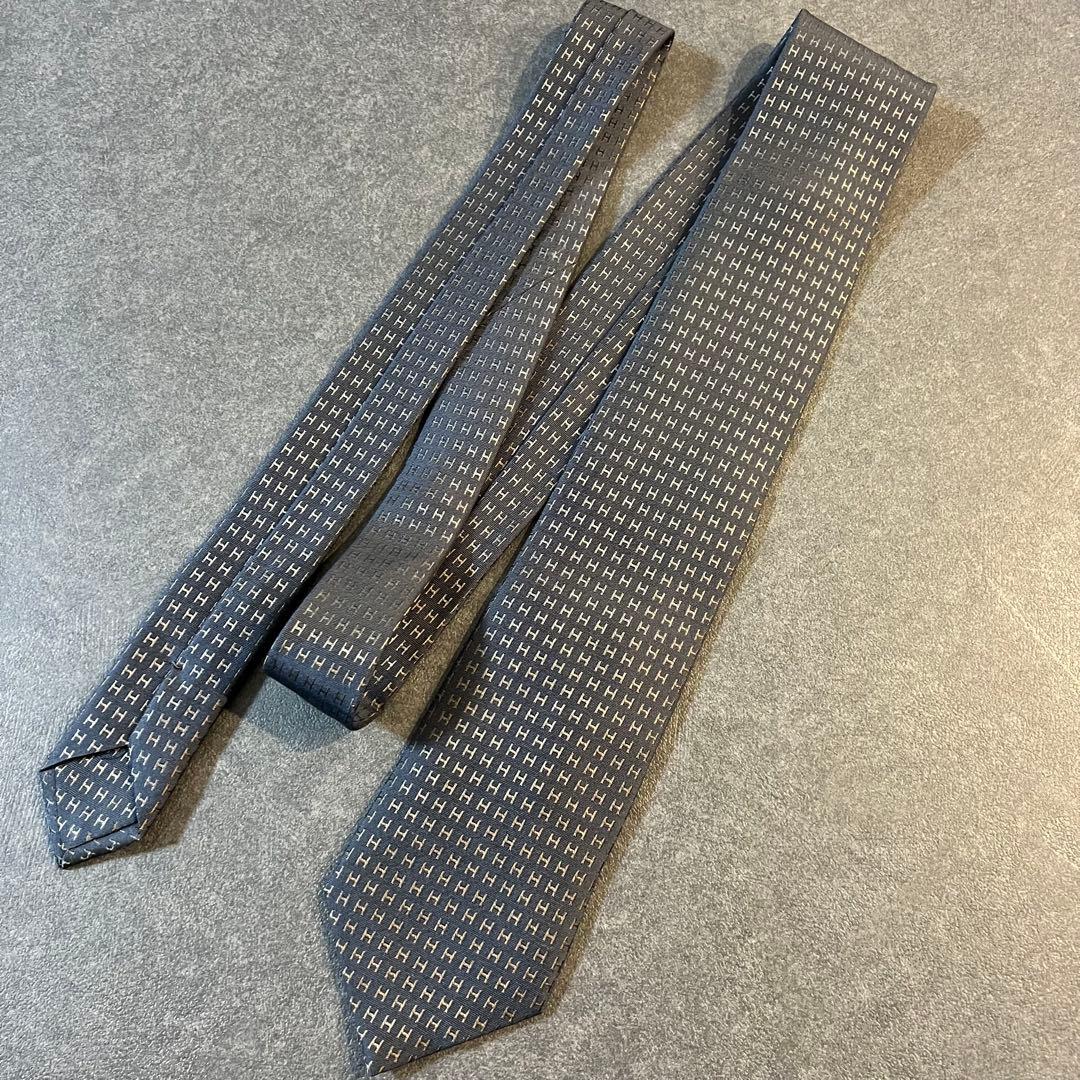 【美品】HERMES　エルメス　ネクタイ　ファソネ　H柄　ネイビー