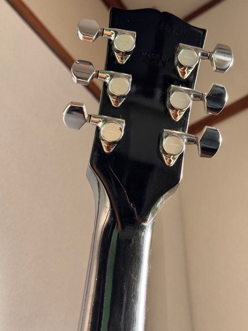 【最終価格】Gibson レスポールスタジオ｜ネック修理済・演奏問題なし