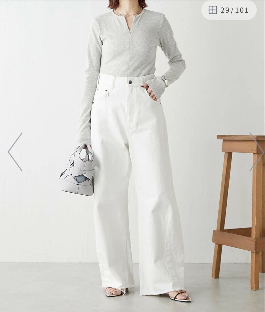 【新品　未使用】コラージュ　ガリャルダガランテ　ホワイト デニムパンツ TM