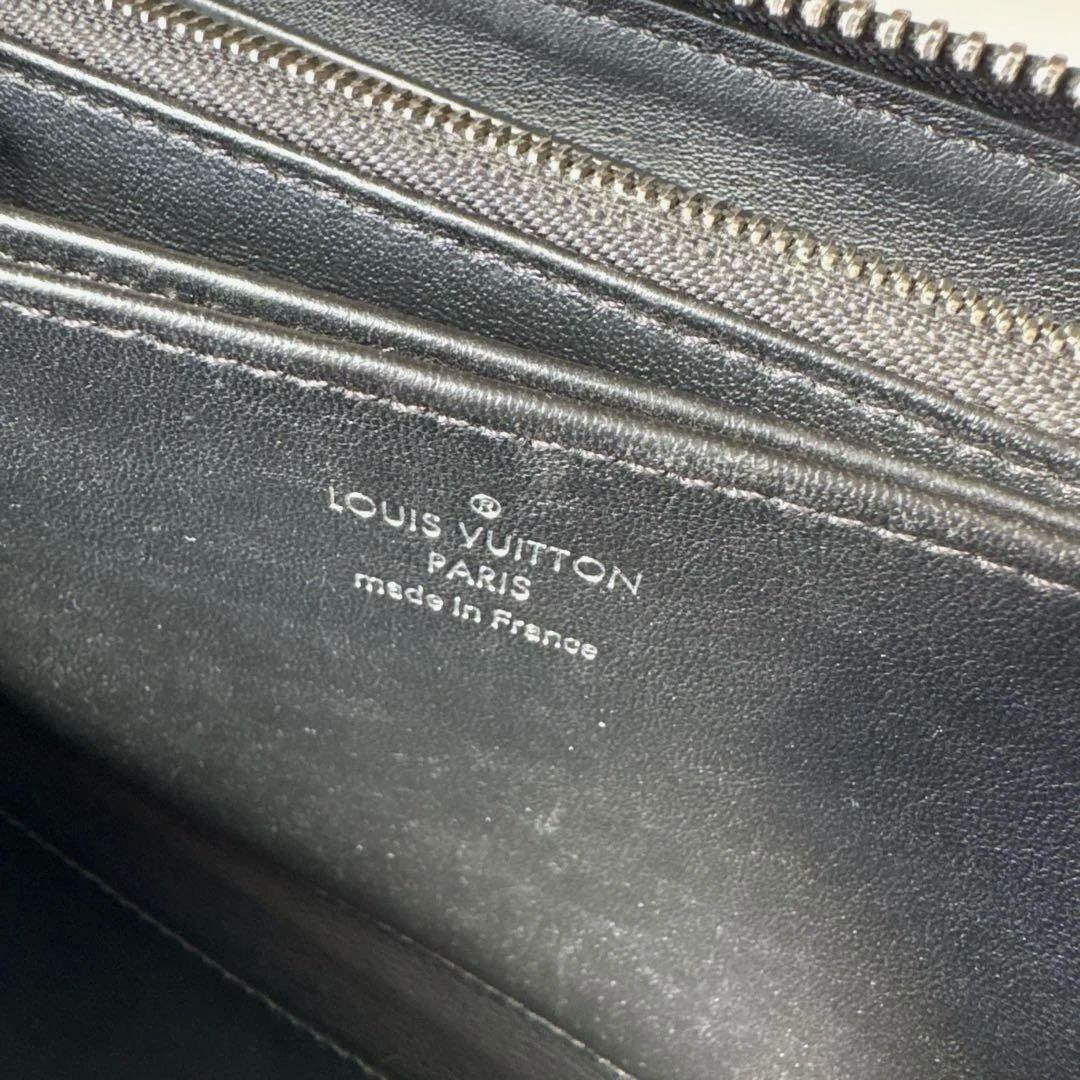 ルイヴィトン　長財布　マヒナ　ブラック