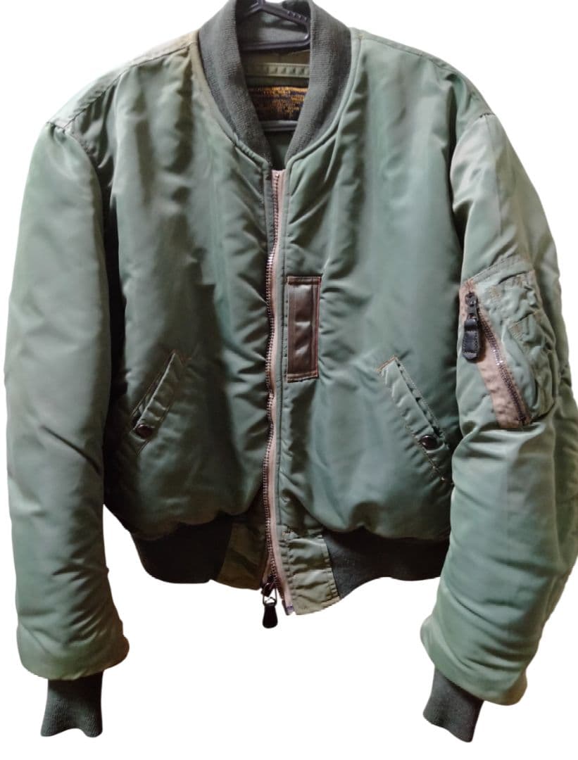 【ほぼ未着用】バズリクソンズ MA-1