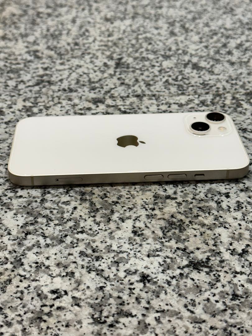 Apple iPhone 13 スターライト 本体　128GB