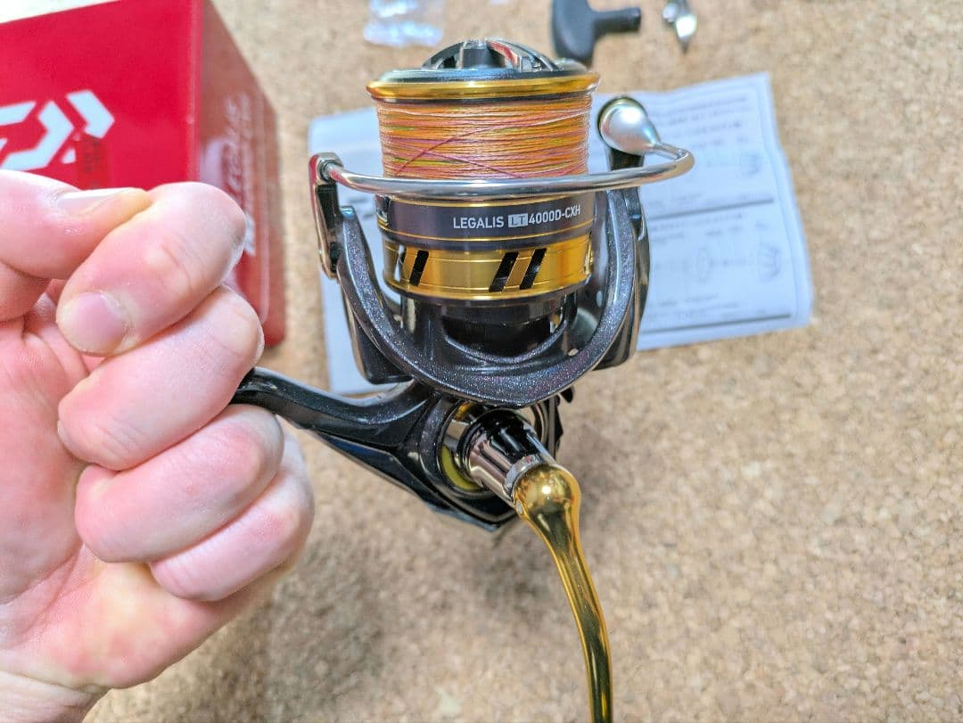 18レガリス LT 4000D-CXH ゴメクサスハンドル付き