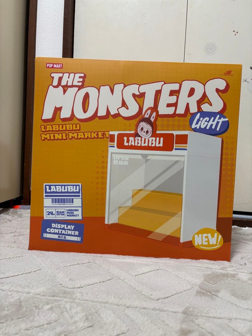 m*★様 THE MONSTERS Wackymart ラブブ付きコンテナ ケー