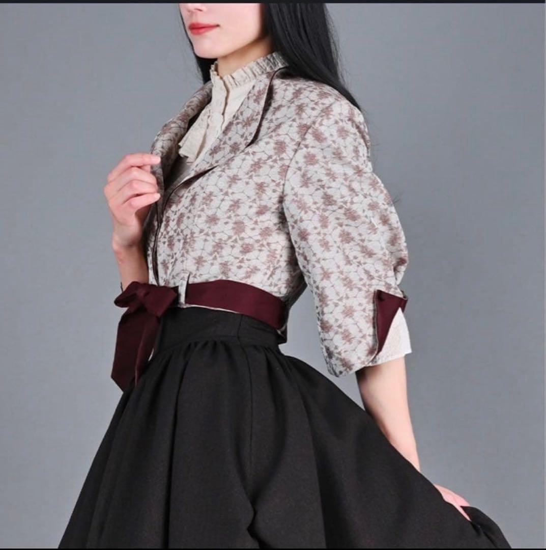 【新品未着用】ベルスリーブジャケット・Lサイズ