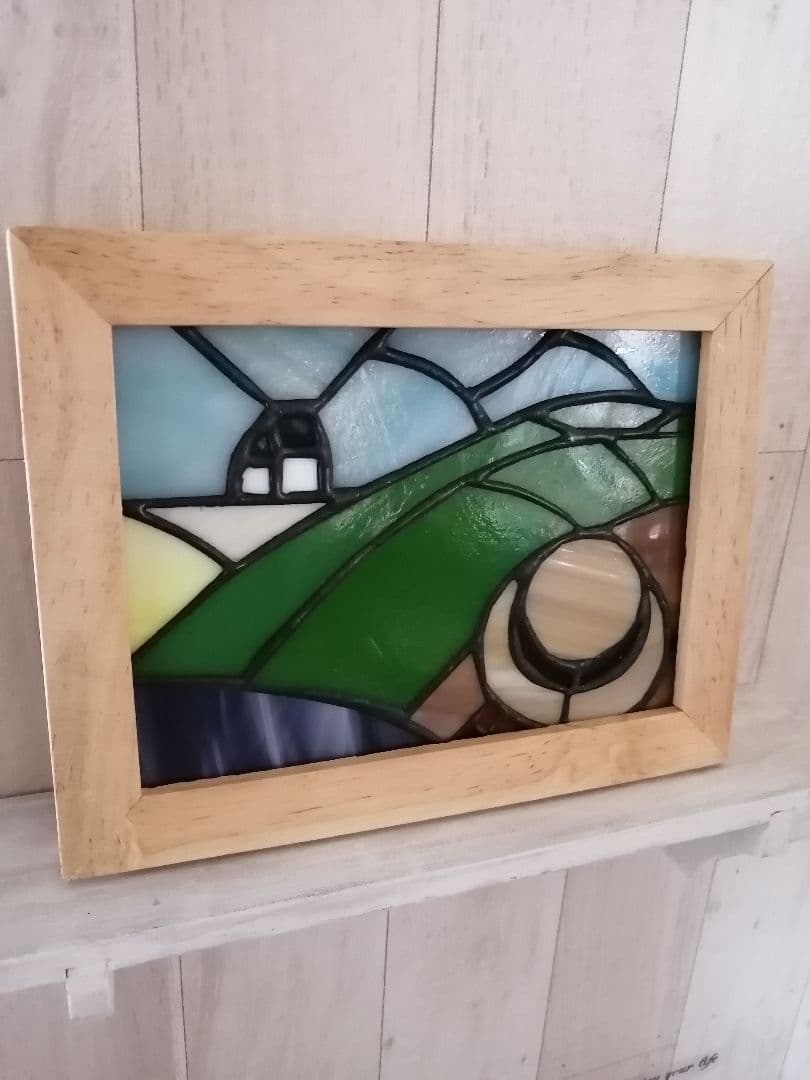 ステンドグラス　あなたにはわかるこの風景