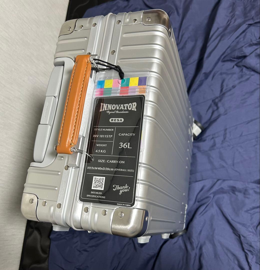 イノベーターステアリングシルバー36L