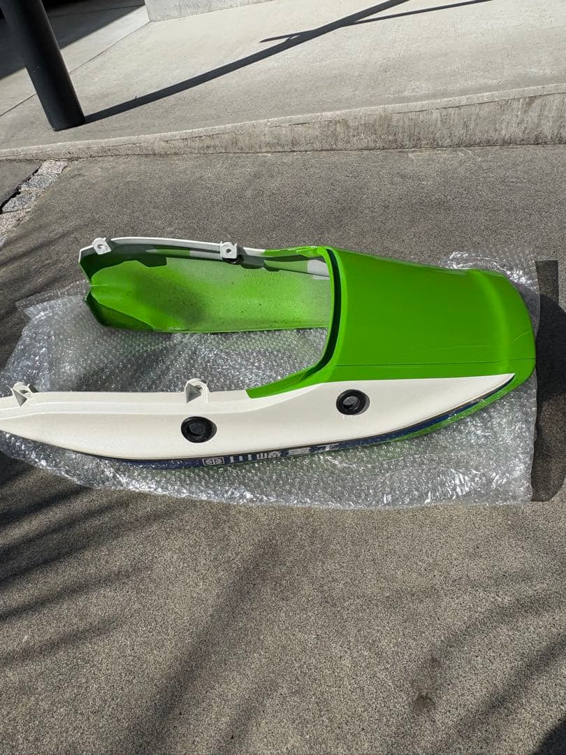 美品Kawasaki ZRX1100テールカウルC2