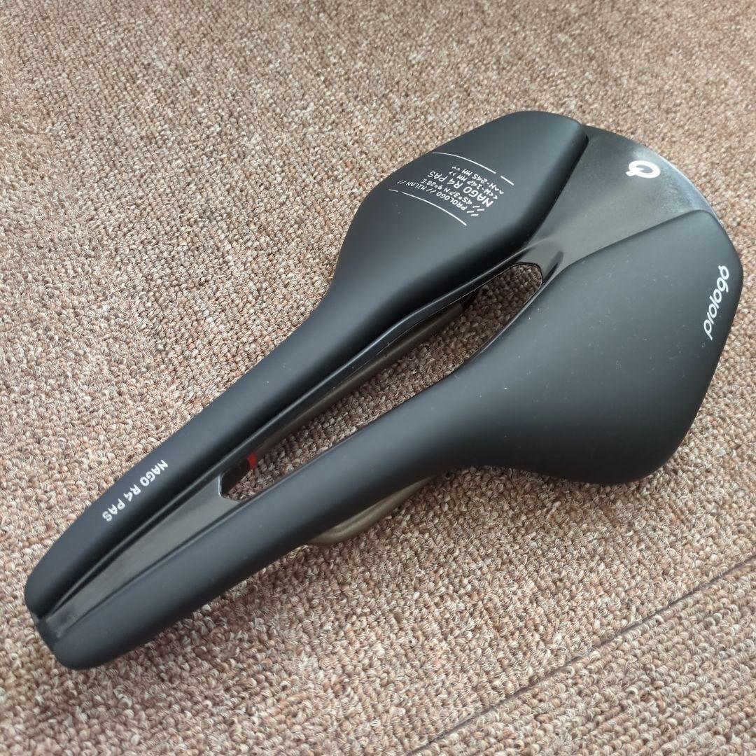 プロロゴ Prologo Nago R4 PAS Tirox サドル 147mm
