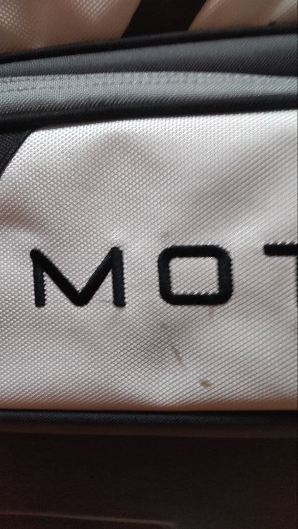 MOTIV VAULT ボウリング用バッグ　3個用　モーティブ