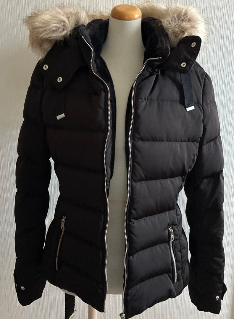 『ZARA』Aライン 3way ファー付き ブラック ダウンジャケット　ベルト付