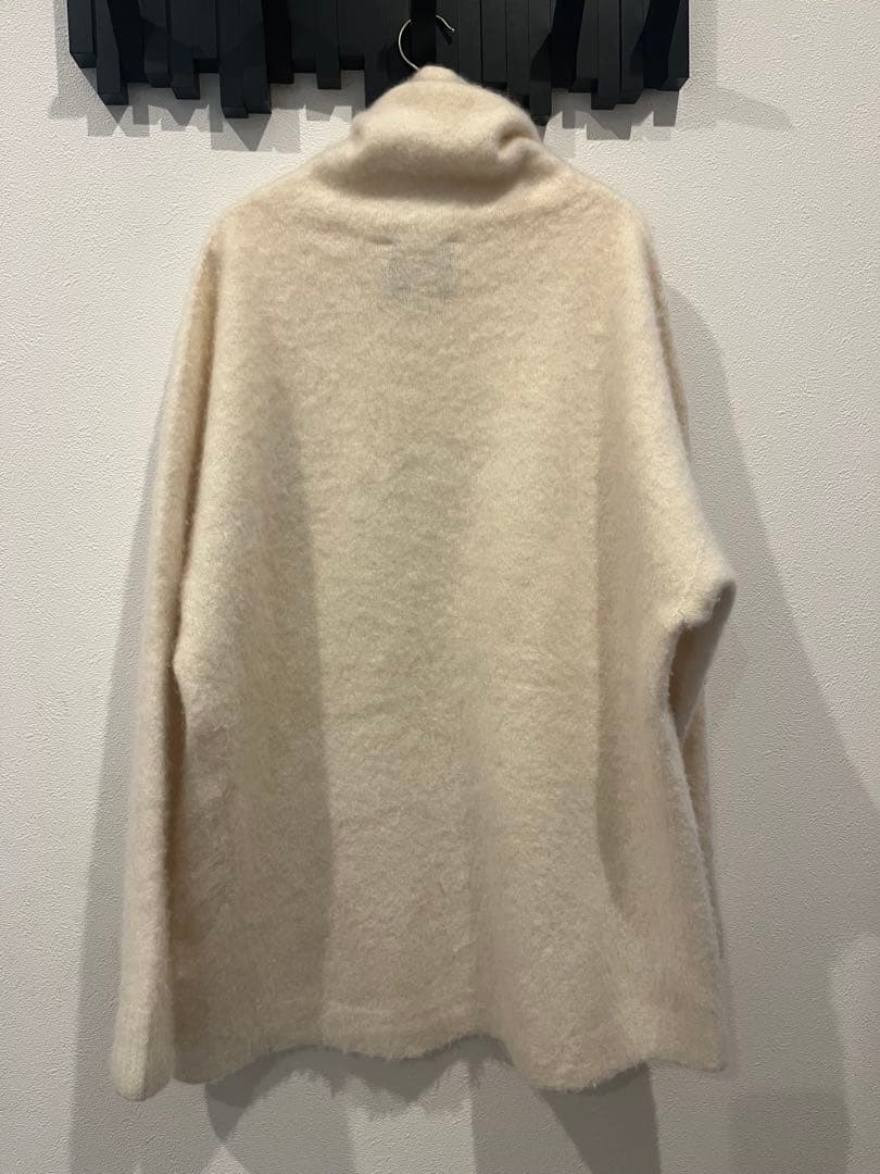 Aton エイトン　カシミア　タートル　ニット　オフホワイト