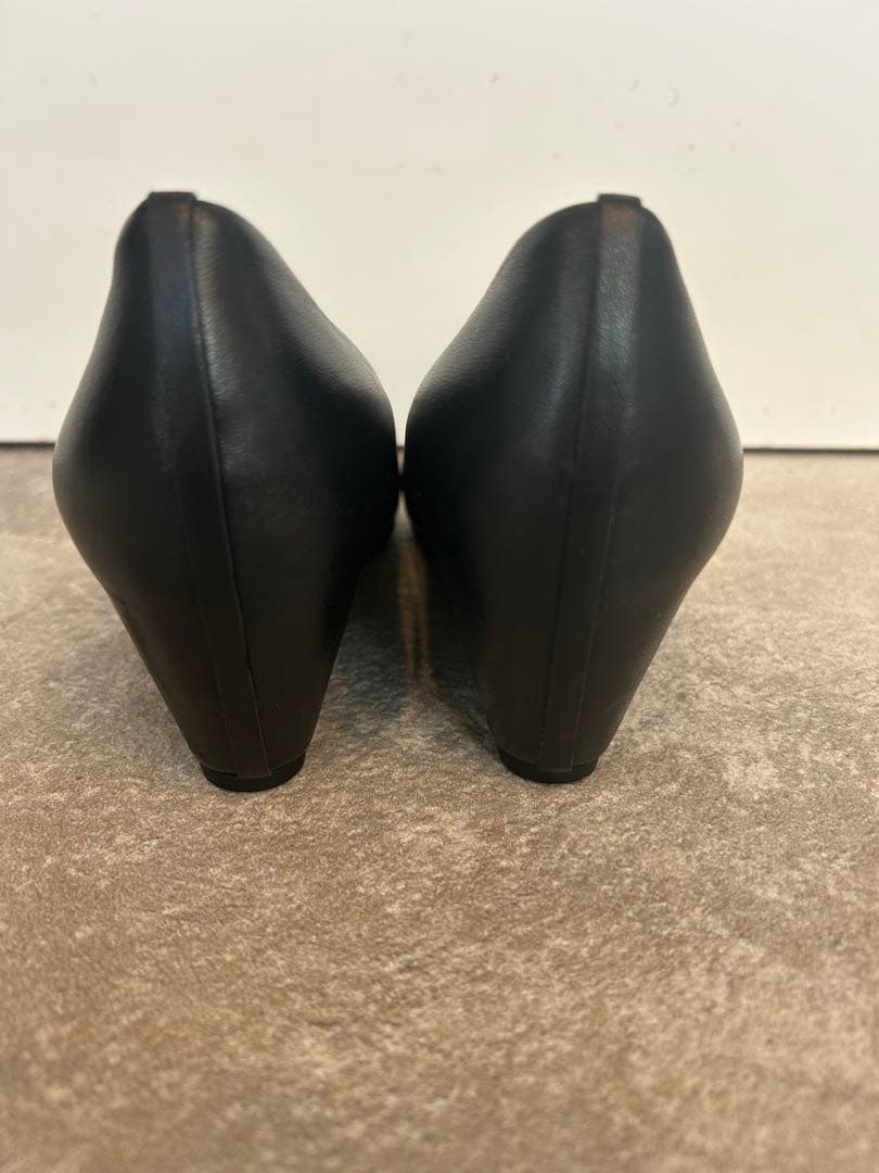 美品 beautiful shoes パンプス　黒23.5cm ポインテッドトゥ