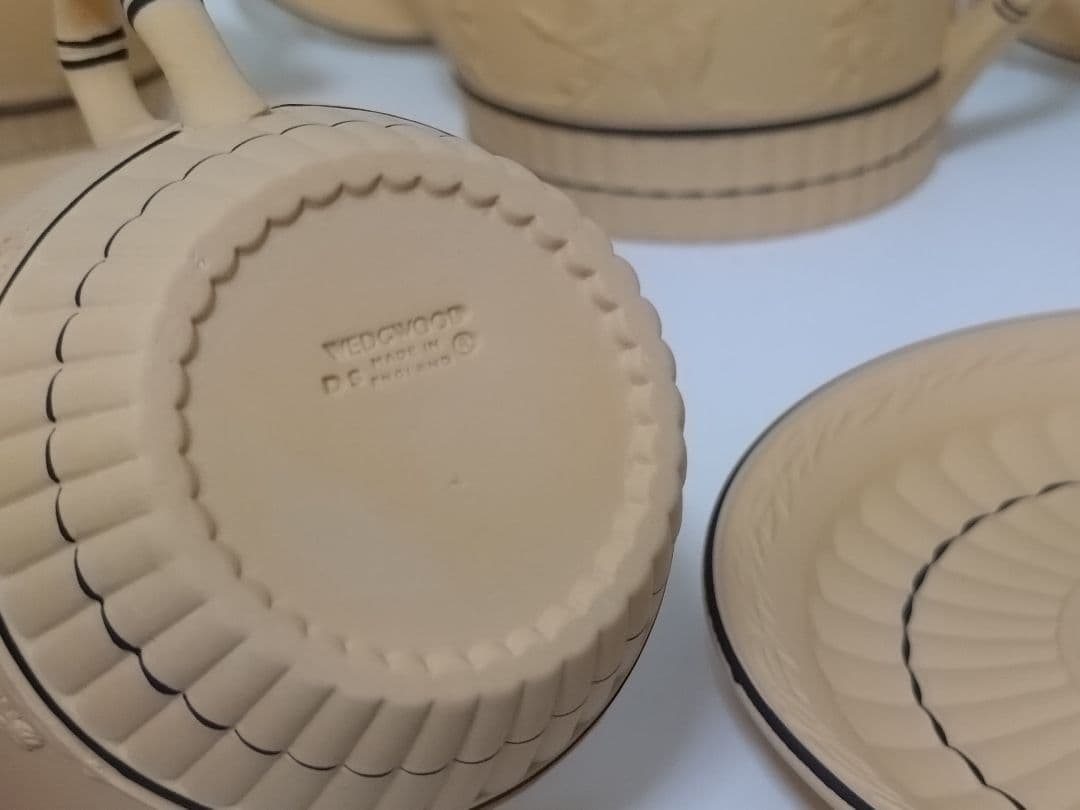 ウェッジウッド　ジャスパー　ブラックオンケーン　ティーセット