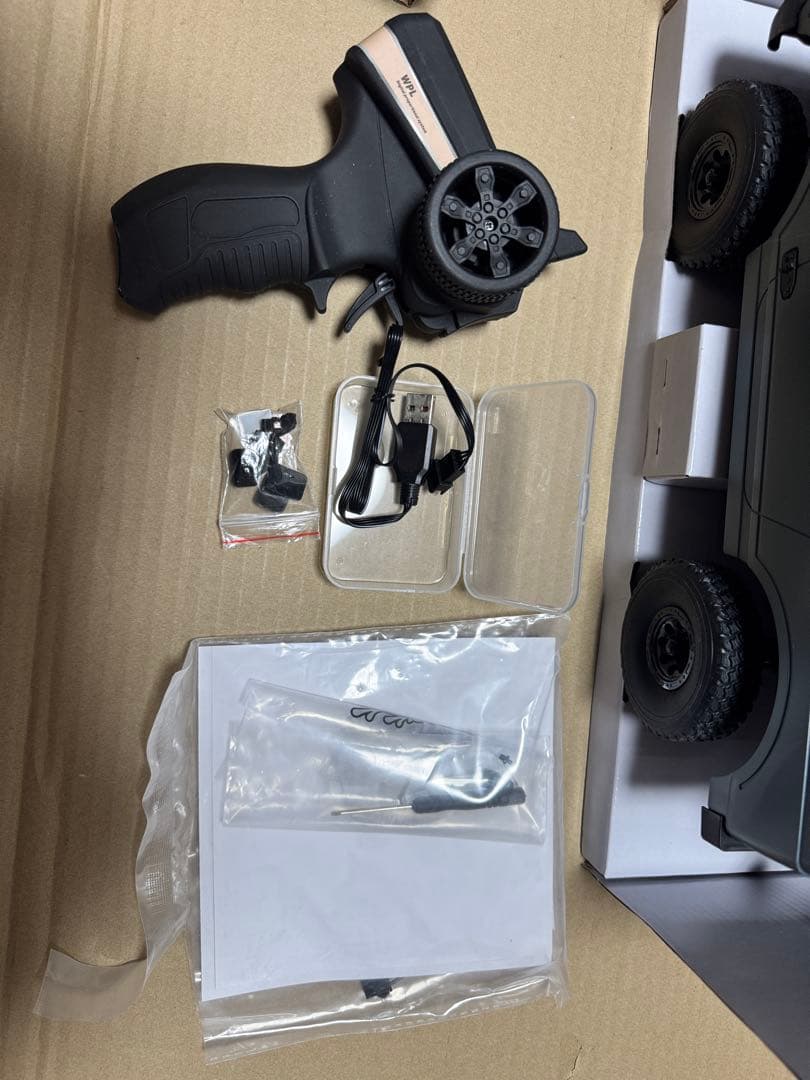 WPL JAPAN Suzuki Jimny 1/10 RCカー　カスタマイズ済