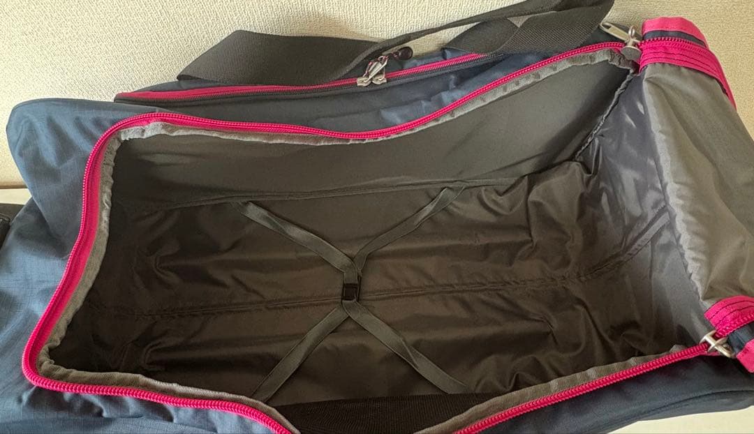 Coleman ボストンバッグキャリー　ネイビー/ピンク