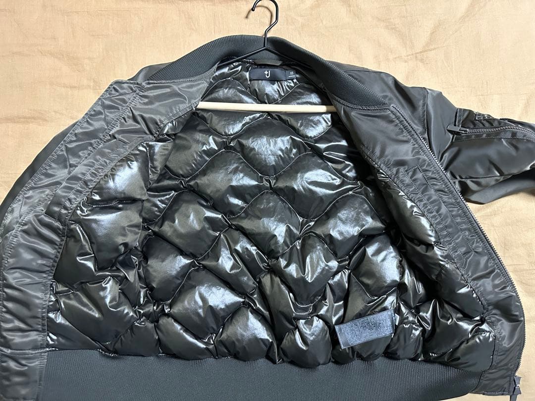 UNIQLO +J ハイブリッドダウンオーバーサイズMA-1 XS ユニクロ