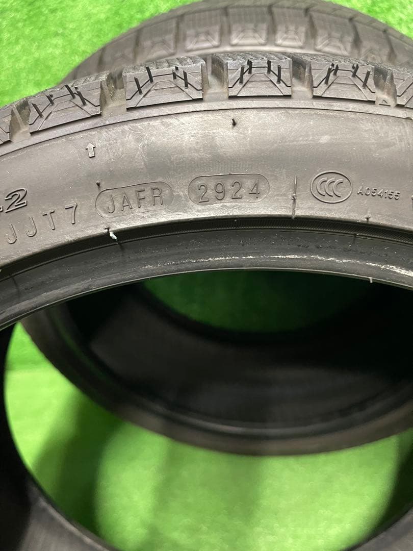 その1 2024年製 225/40R18 2本　スタッドレス　ネクセン