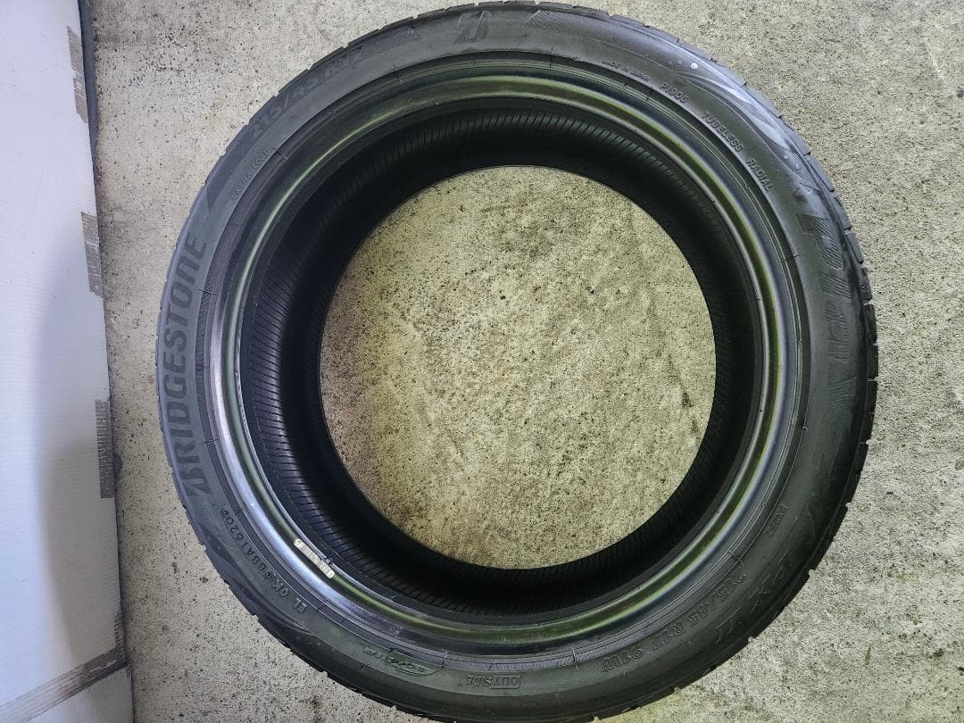 送料込☆2020年製 ブリヂストン タイヤ 215/45R17日本製☆2本