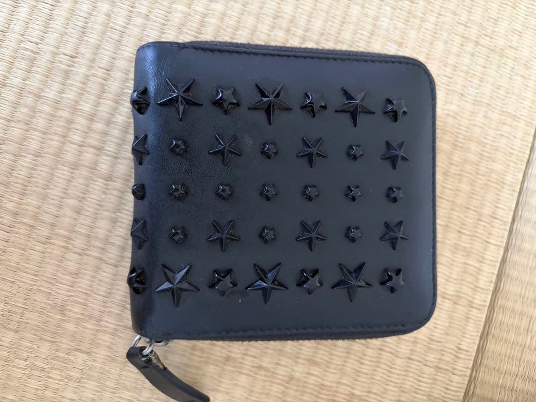 JIMMY CHOO ブラック スタースタッズ 二つ折り財布