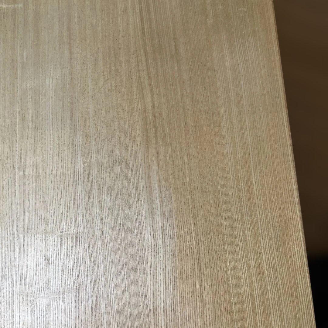 木製ガラス扉付きキャビネット