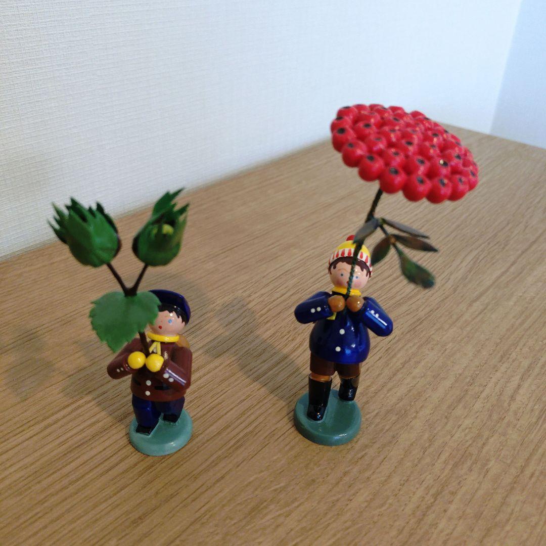 ドイツ木製人形　ブルーメンキンダー秋冬