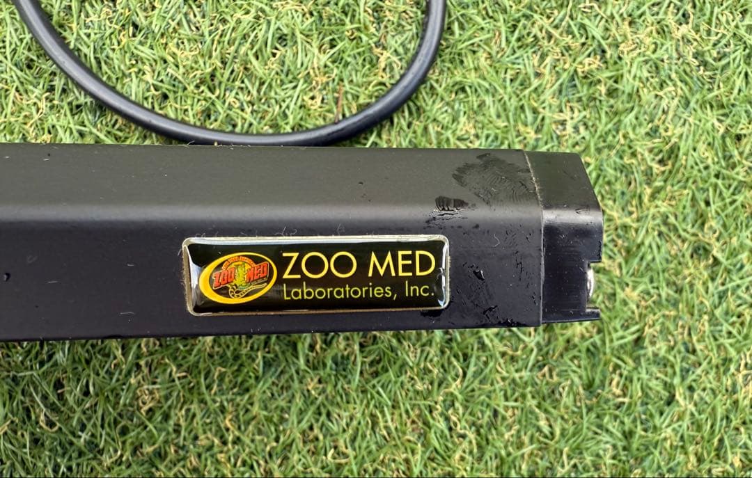 爬虫類飼育4点セット　ソーラーラプター、サーモスタット、暖突、ZOOMED