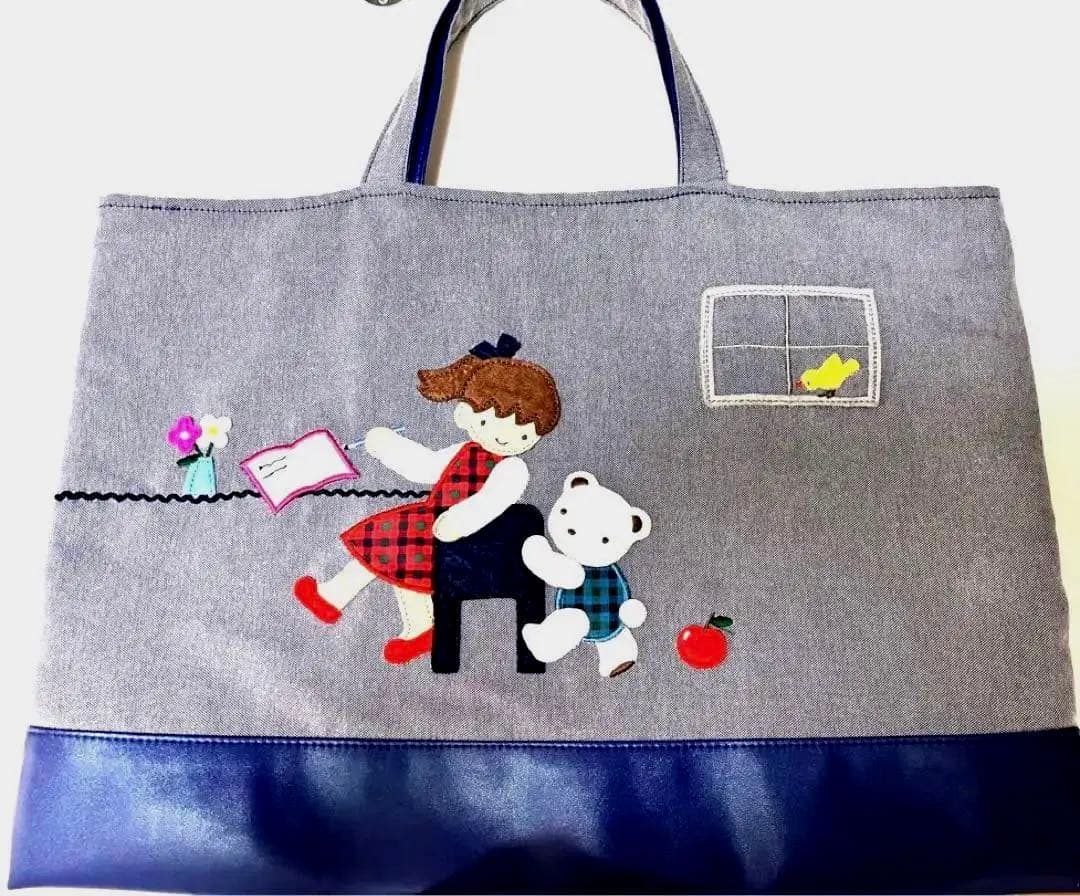 ファミリア　デニムバック　限定値下げしました。