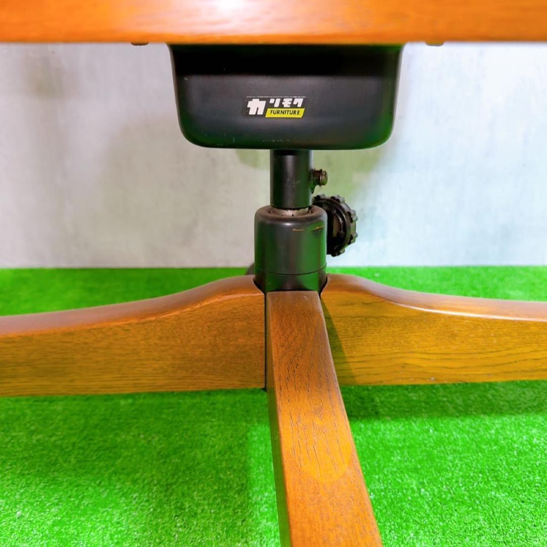 カリモク　コロニアル　デスクチェア　アームチェア 回転椅子　赤