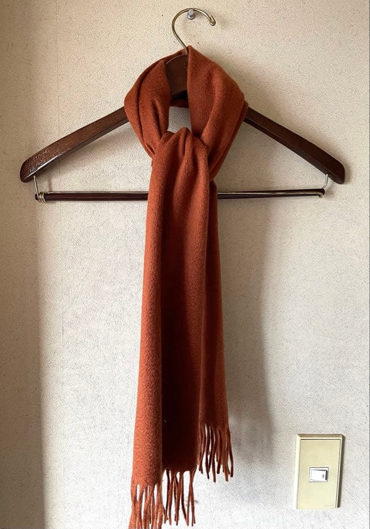 ★マドレーヌ　Ｍラサンス× ロロピアーナ カシミア100% 無地 マフラー