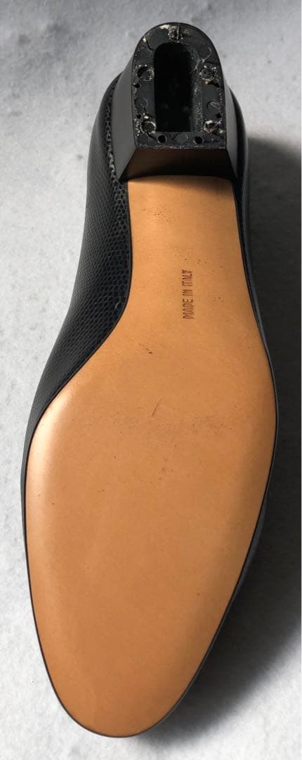 Salvatore Ferragamoサルヴァトーレフェラガモ★ヴァラリボン7C