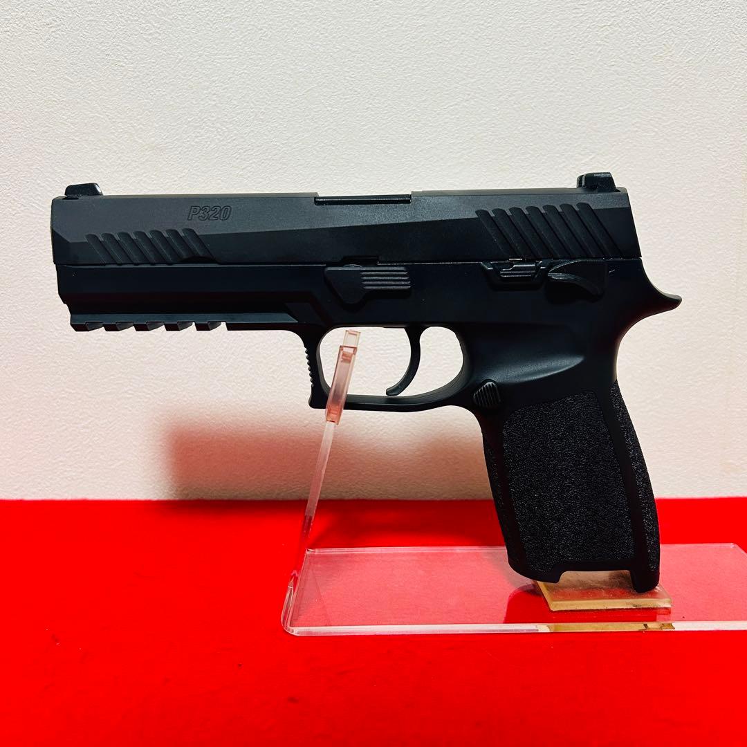 東京マルイ　P320 M17 ガスブローバック　M18