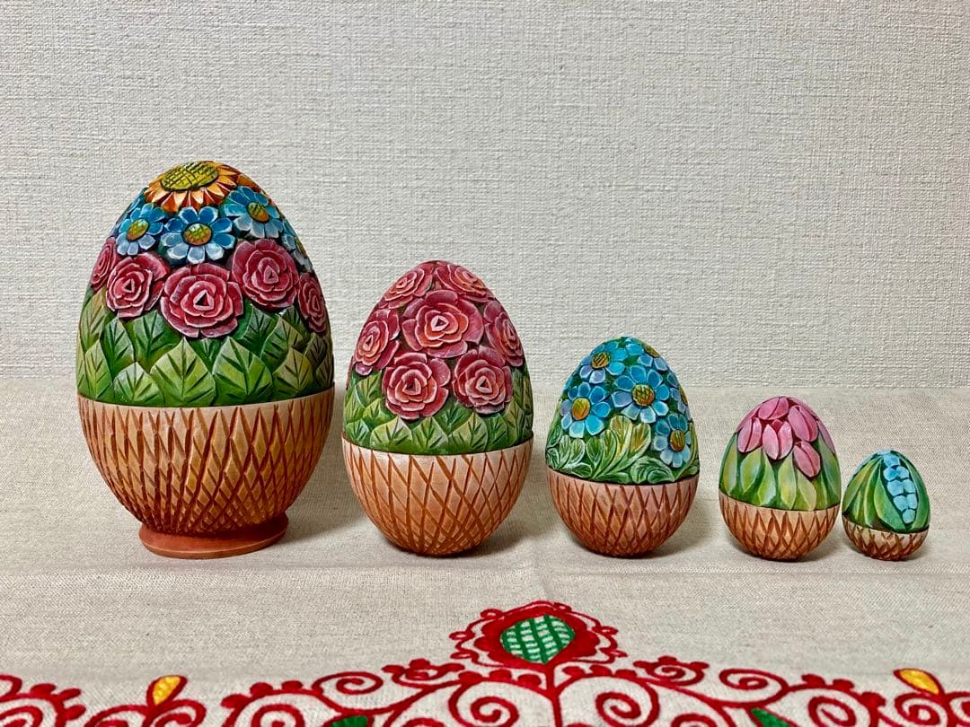 ロシア雑貨☆イースターエッグ型マトリョーシカ5Pフラワーバスケット カービング