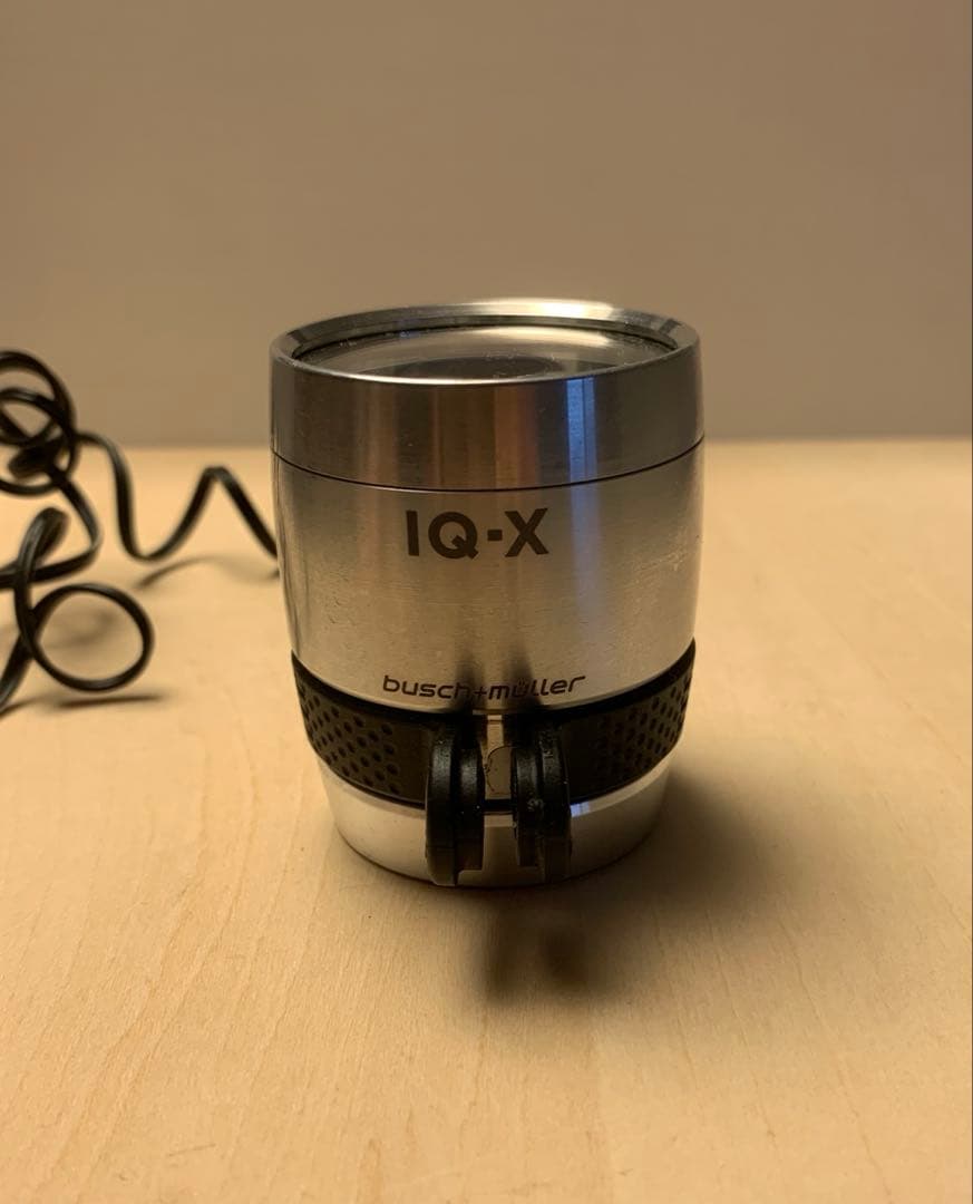 busch and muller IQ-X シルバー　ダイナモライト