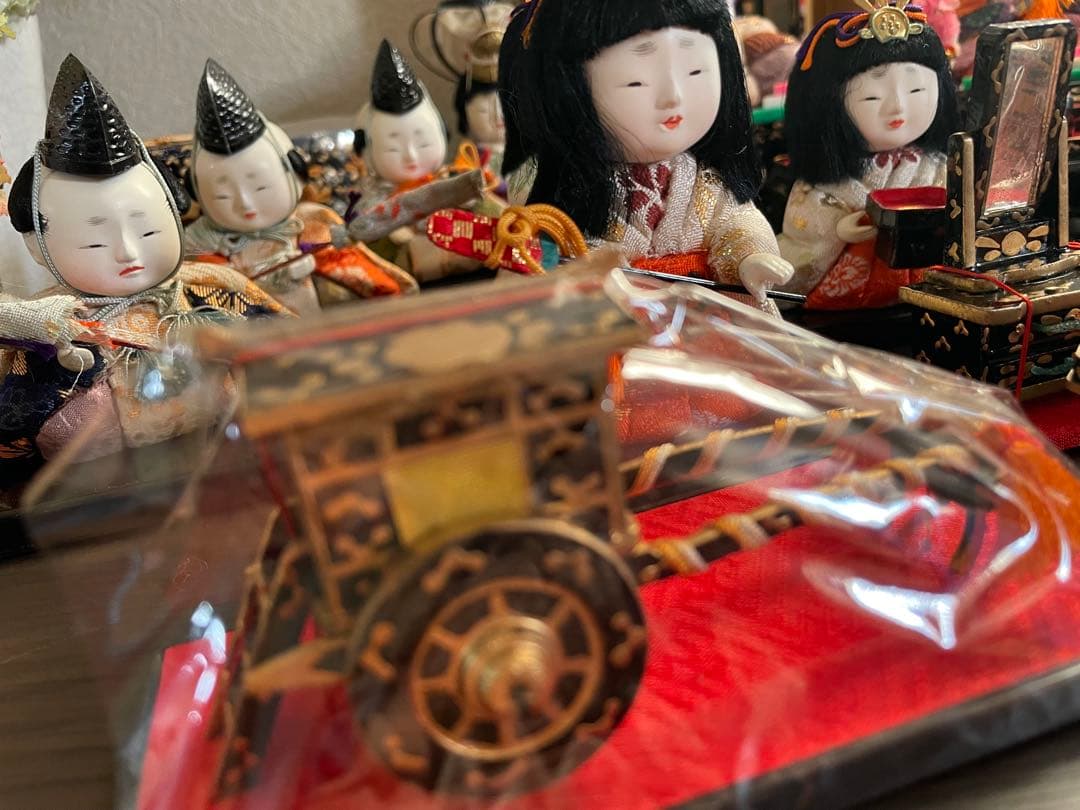 アンティーク木目込十五人飾り　コンパクトサイズ雛人形　清峯作