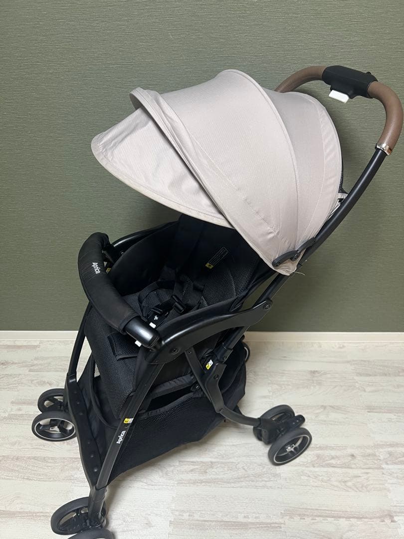 Aprica アプリカ マジカルエアーフリー　ベビーカー
