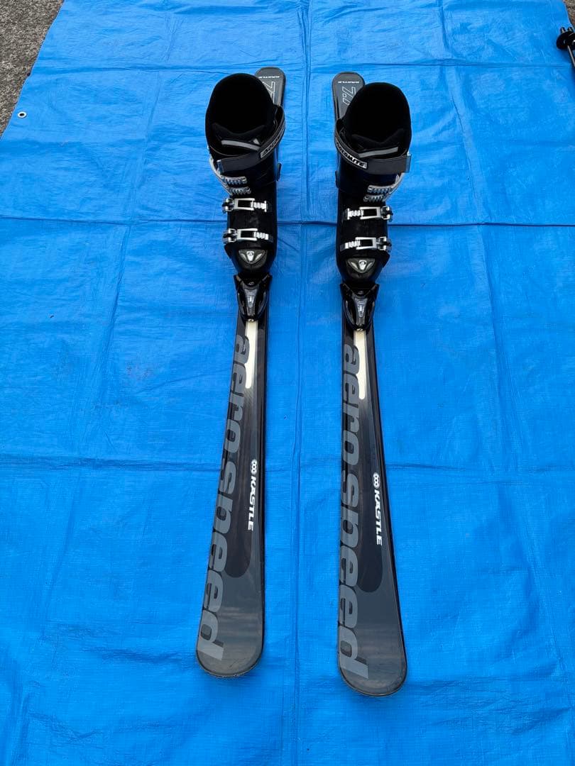 KASTLEスキー板、DOLOMITEブーツ、KIZAKIストックのセット