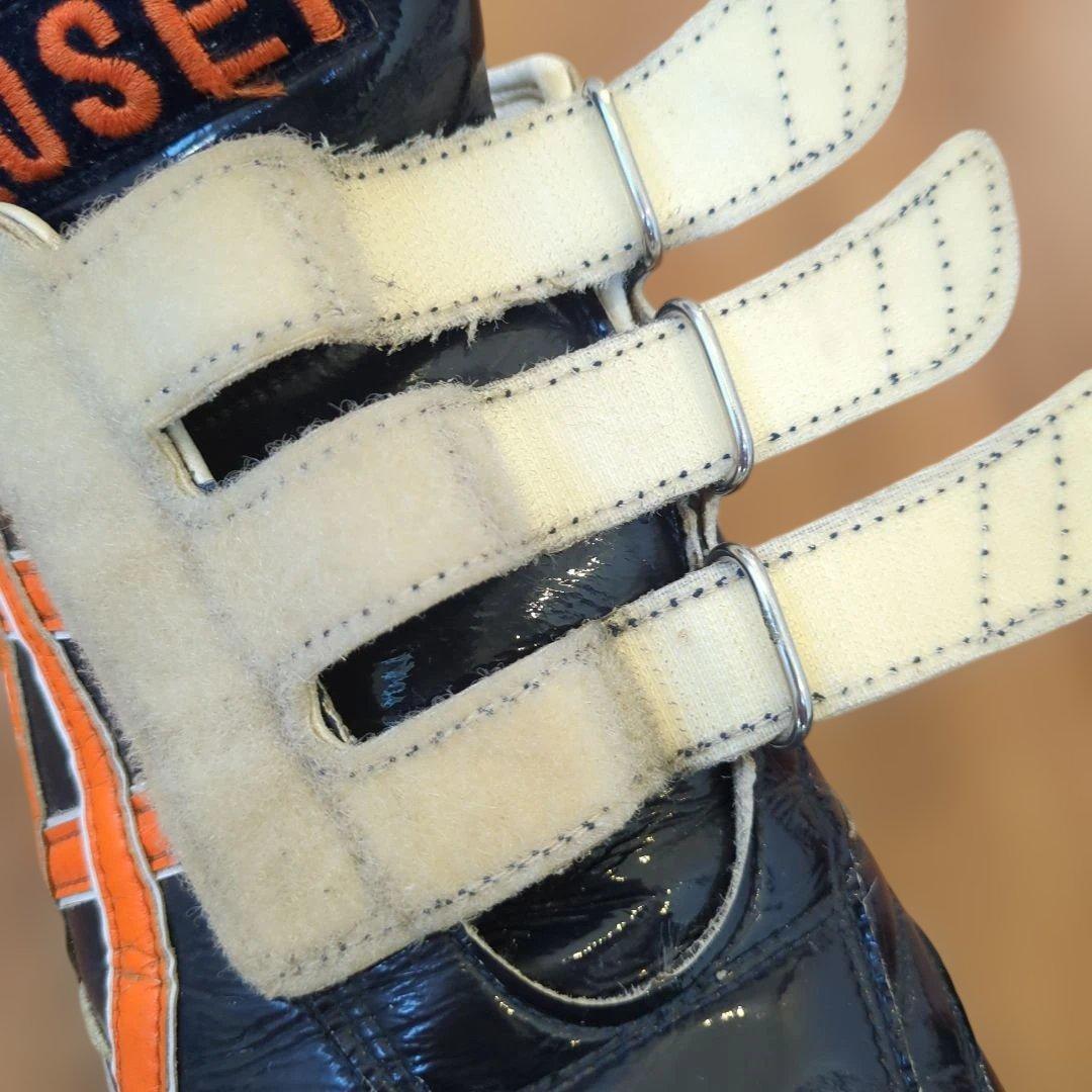 法政大学　アシックス　トレーニングシューズ　非売品　28.5