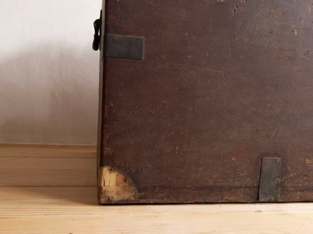 大きめ木箱　真鍮　収納箱　幅約98㎝ ディスプレイ　古道具　古家具　アンティーク