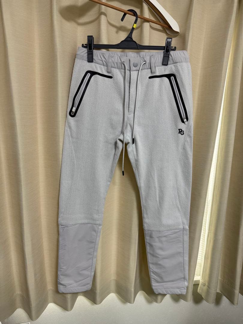 PG ロゴ付き グレー パンツ
