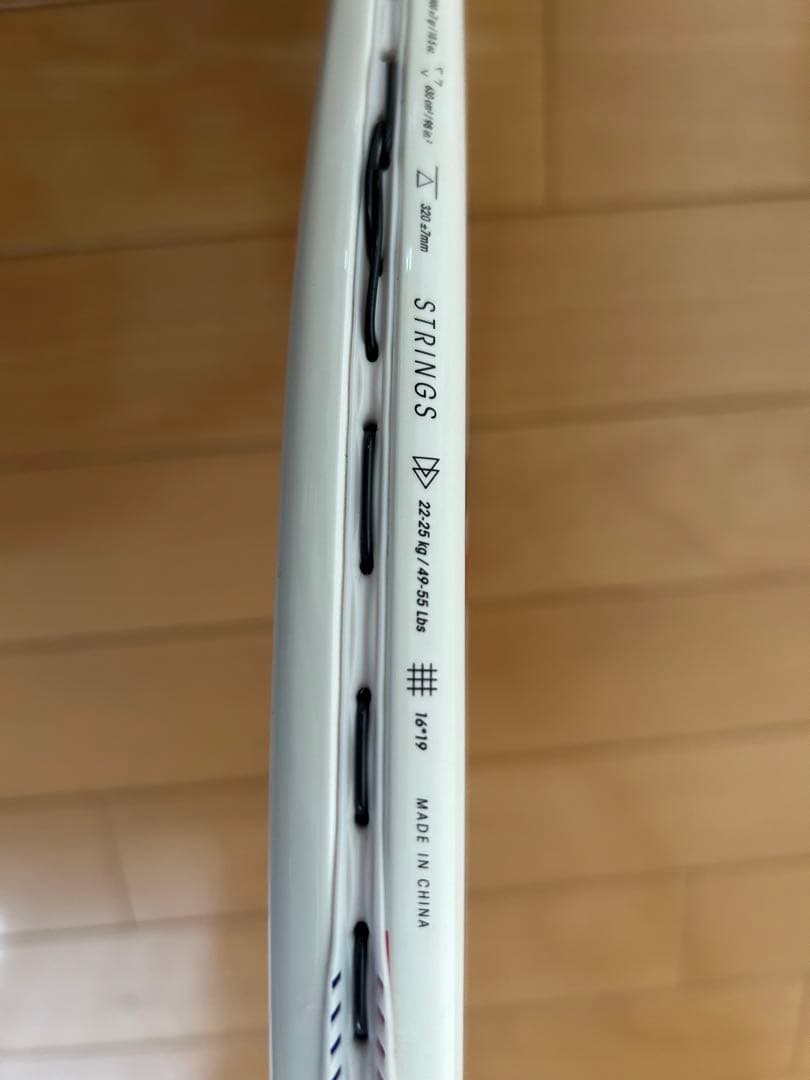 Tecnifibreテクニファイバー T-FIGHT 300S 2025年モデル